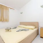 Sandra شقة *